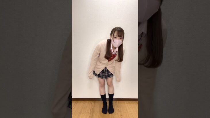 お願いだからお腹見せて…