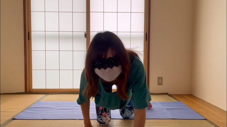 よれよれFitness【元妻ヨガ】顔は隠せてますが…exercise